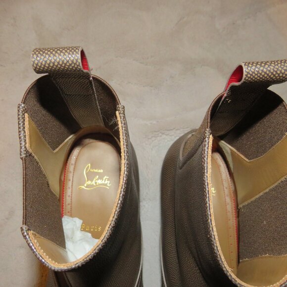 Christian Louboutin Boabi Mocha Grain Leather Chelsea Boot Size 8 NWB